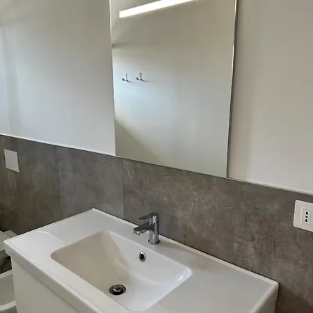 Apartman Nuovo In Prima Fila Mare *