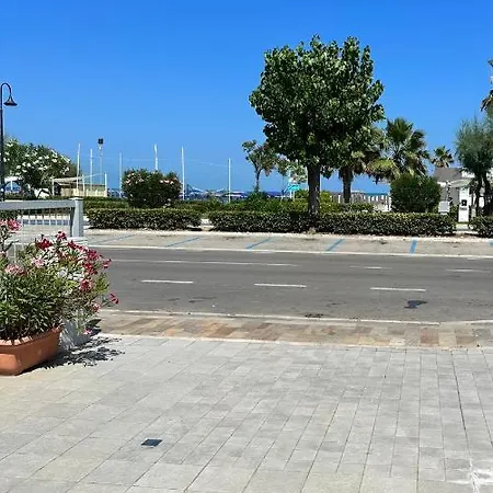 Nuovo In Prima Fila Mare * Alba Adriatica