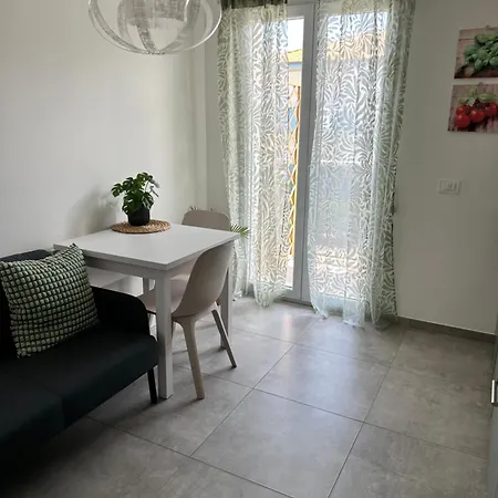 Nuovo In Prima Fila Mare Alba Adriatica