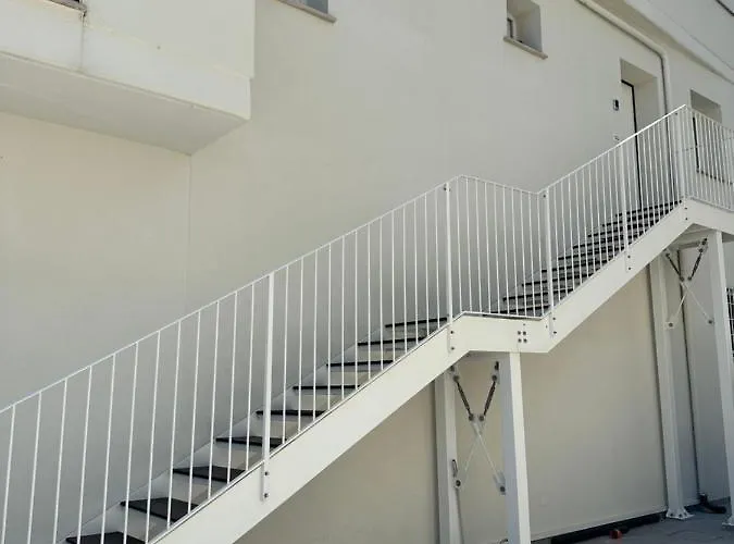 Nuovo In Prima Fila Mare * Альба-Адриатика